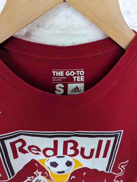 Adidas The Go-To Tee - New York Red Bull T Shirt - Size S - Red - P2P 19" - Picture 7 of 7